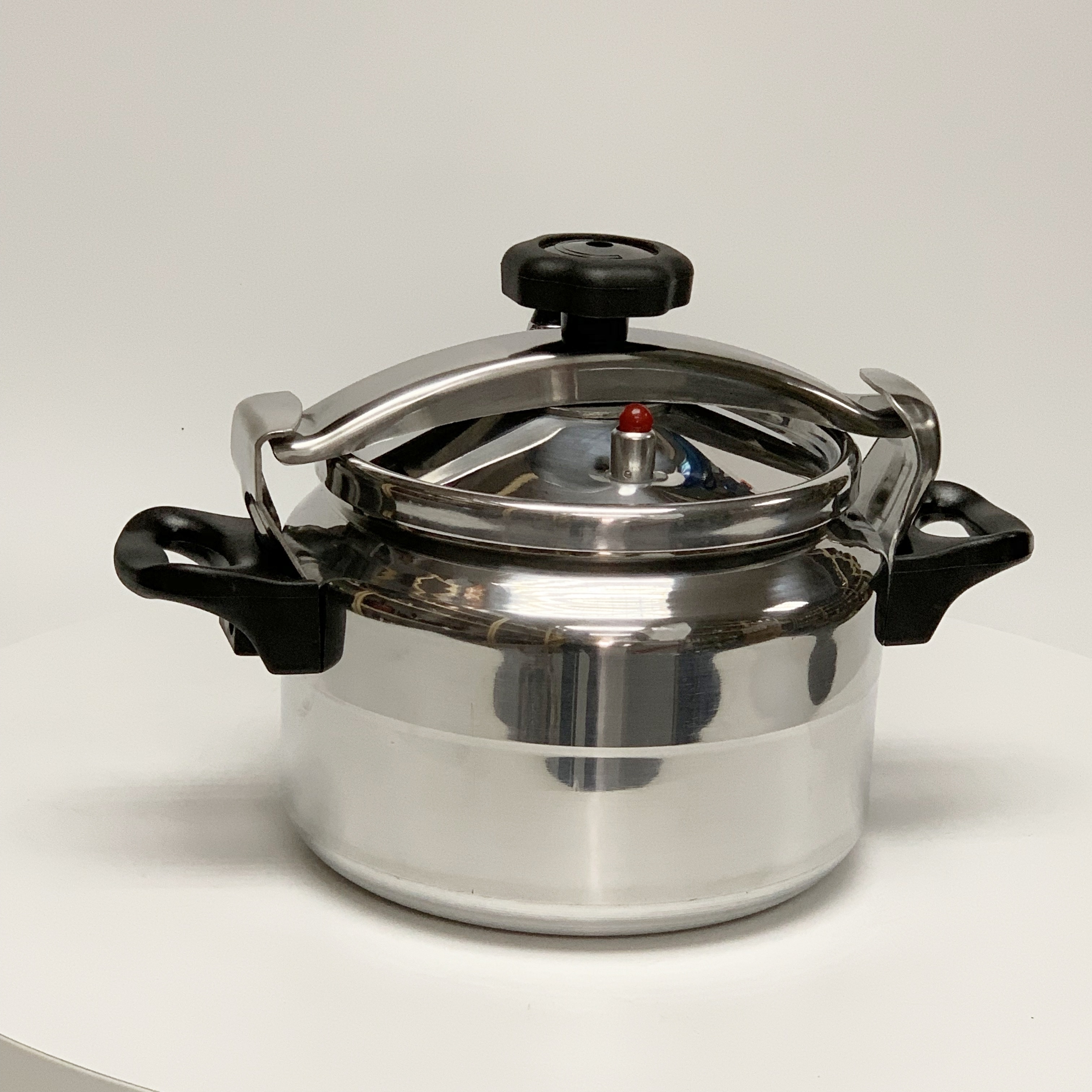 Aluminum pressure cooker 9L non-induction bottom  polished aluminum pressure cooker fast cook olla