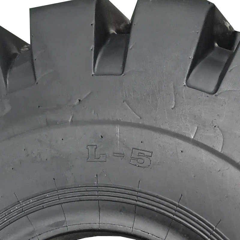 YHS tyre high quality 9.00-16  20.5-16 20.5/70-16 23.5-16 OTR tire for sale