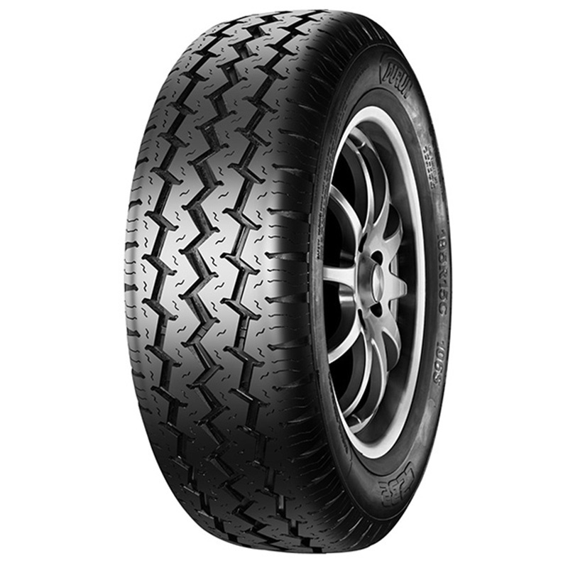 wholesale factory high quality P215/70R15 car tyre