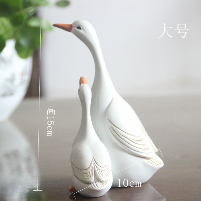 Lovely Different Sizes Animal Toy Resin Sculpture of Mother and Son Ducks for Home Decoration or Garden Decoration