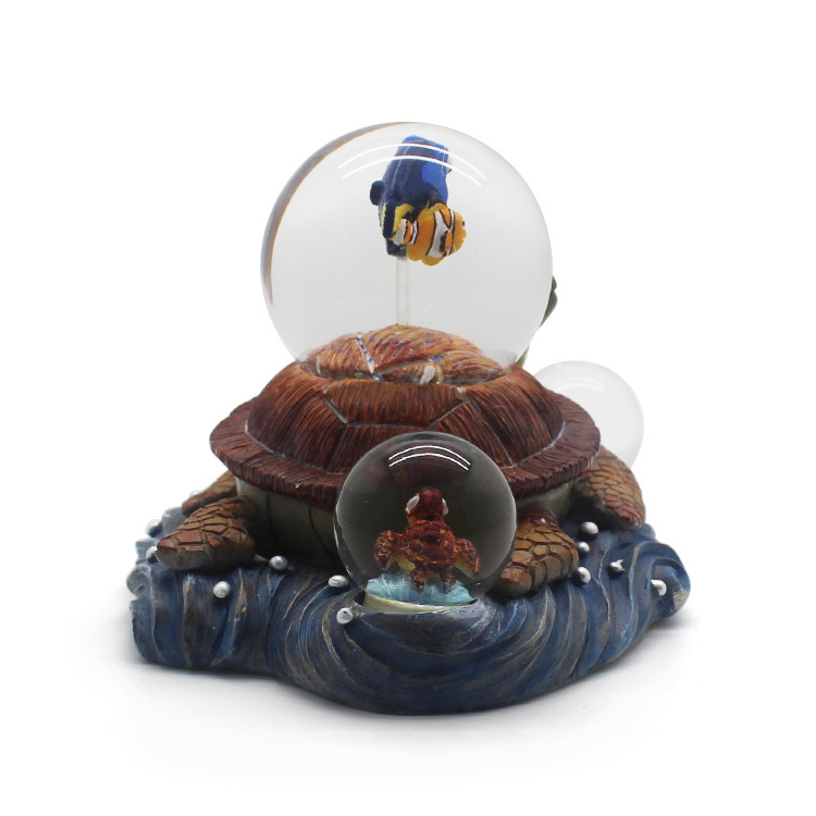 Resin animal marine crafts sea turtle snow globe customization Unique ocean resin snowball Turtle statue water globe souvenir