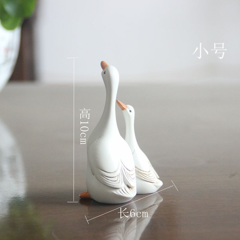 Lovely Different Sizes Animal Toy Resin Sculpture of Mother and Son Ducks for Home Decoration or Garden Decoration