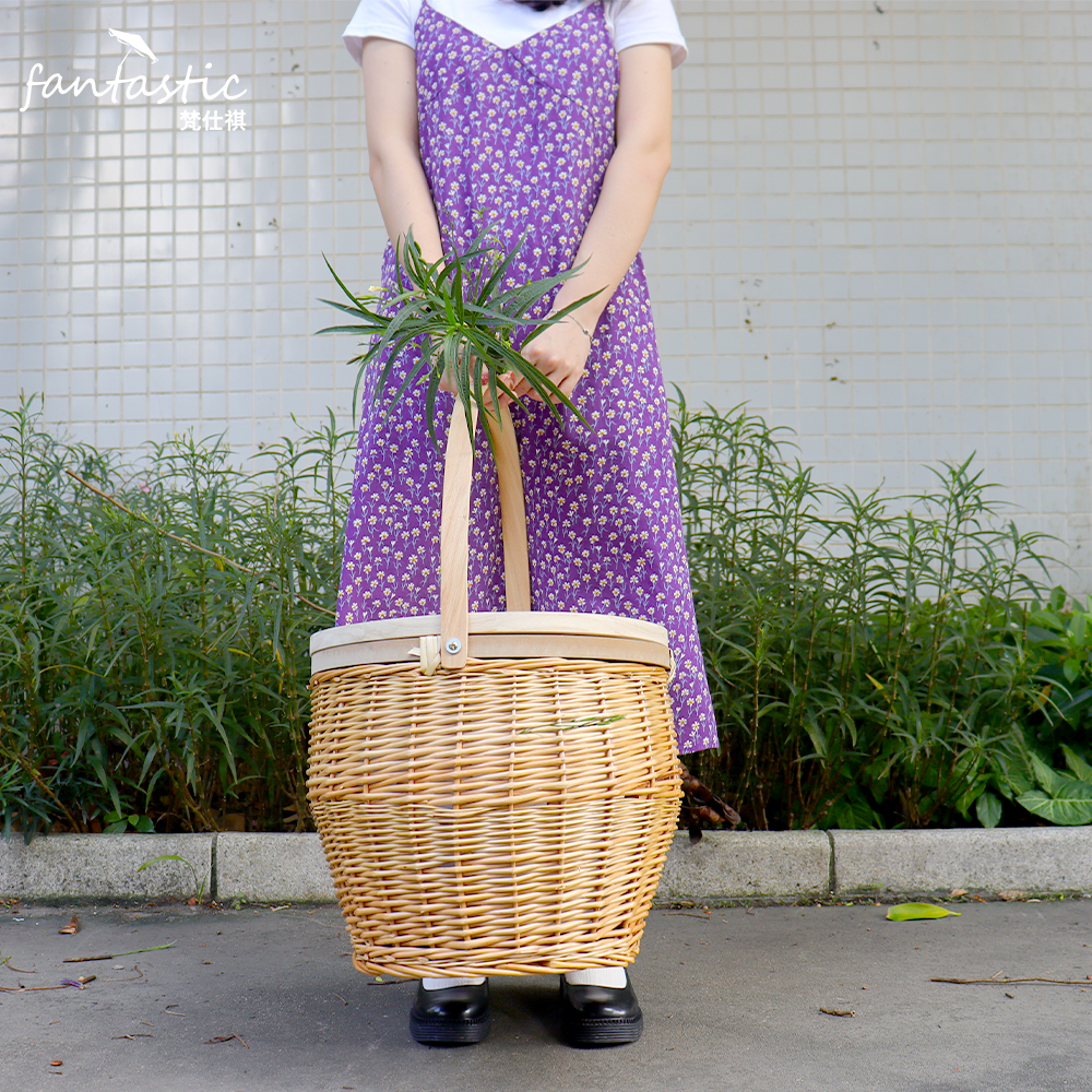 Round Wicker Beach Basket Manufacture Foldable Rattan Picnic Basket Cooler Insulated Set With Wood Lid