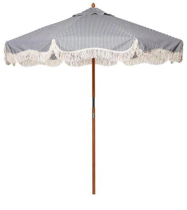 Custom Luxury Parasol Wooden Pole Canvas Tassels Diameter 2.2M Outdoor Garden Market Umbrella Wholesale