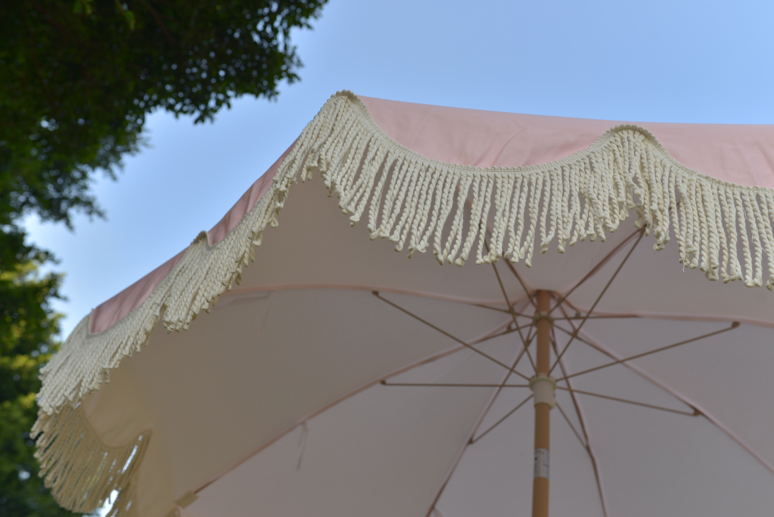 Fantastic Luxury Design Patio Beach Umbrellas Outdoor Pagoda Shape and Romantic Flap With Customization