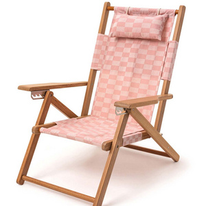 Custom Patterned Oxford Cloth Wooden Dusty Pink Check Beach Folding Portable Lounge Chairs With Pillow