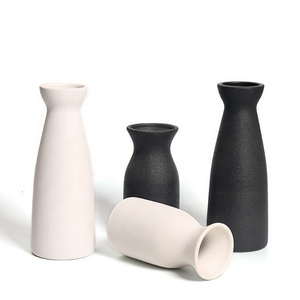 Nordic simple white and black matte Japanese zen coarse pottery ware flower arrangement decoration  handmade ceramic vases