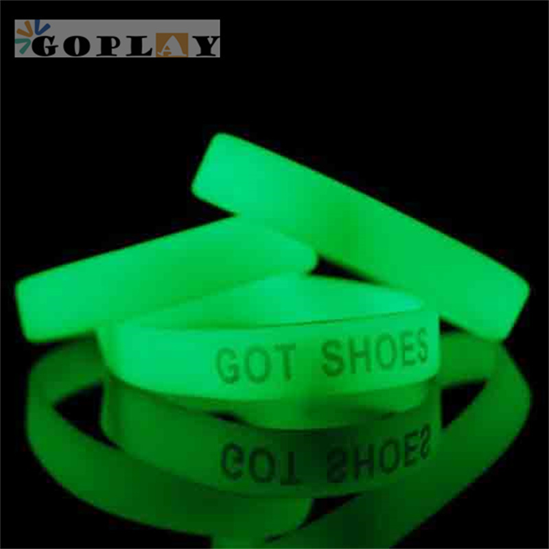 Customised personalized event wrist bands pvc rubber bracelet Glowing Silicone Snap Luminous Wristbands with logo custom