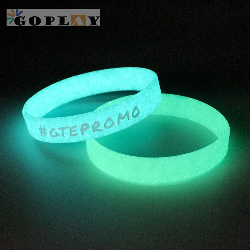 Customised personalized event wrist bands pvc rubber bracelet Glowing Silicone Snap Luminous Wristbands with logo custom