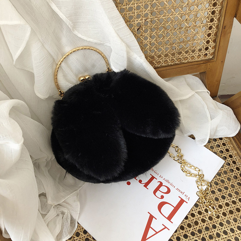 Plush bag female Korean version cute portable plush bag autumn winter new rabbit ear clip pocket skew bag