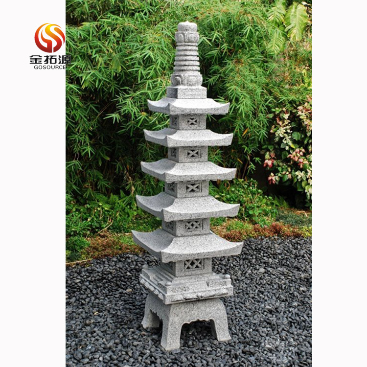 Outdoor Japanese garden stone five-layer pagoda lantern