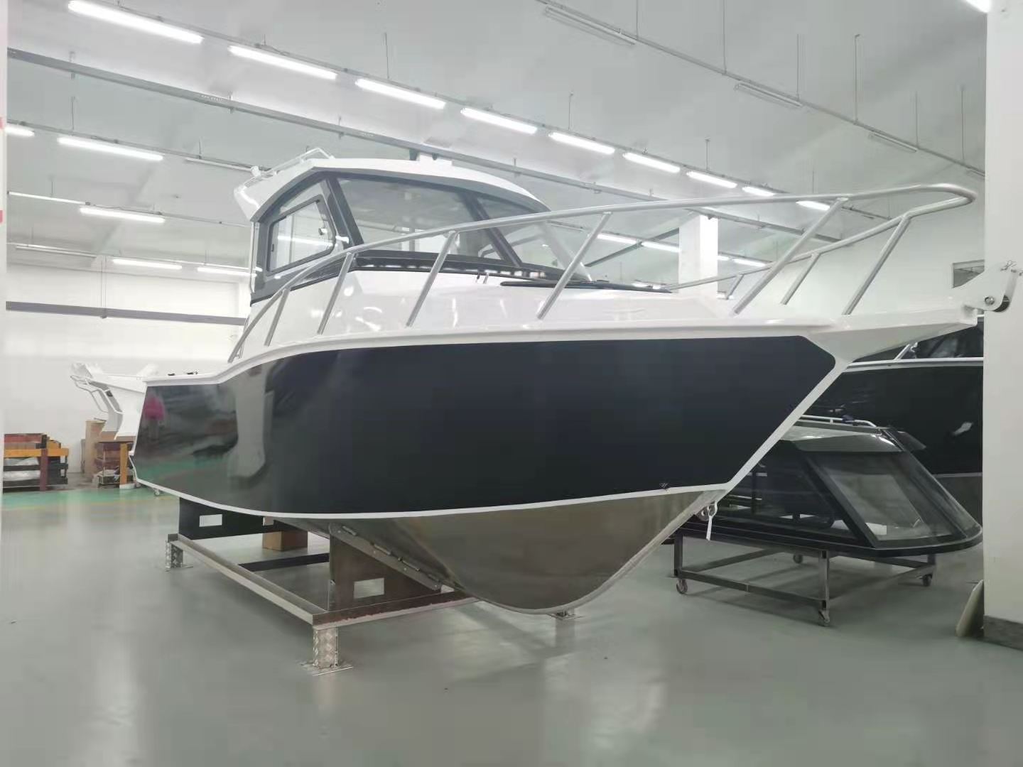 New hot sale 6.85m/23ft profisher aluminum fishing vessel leisure boat