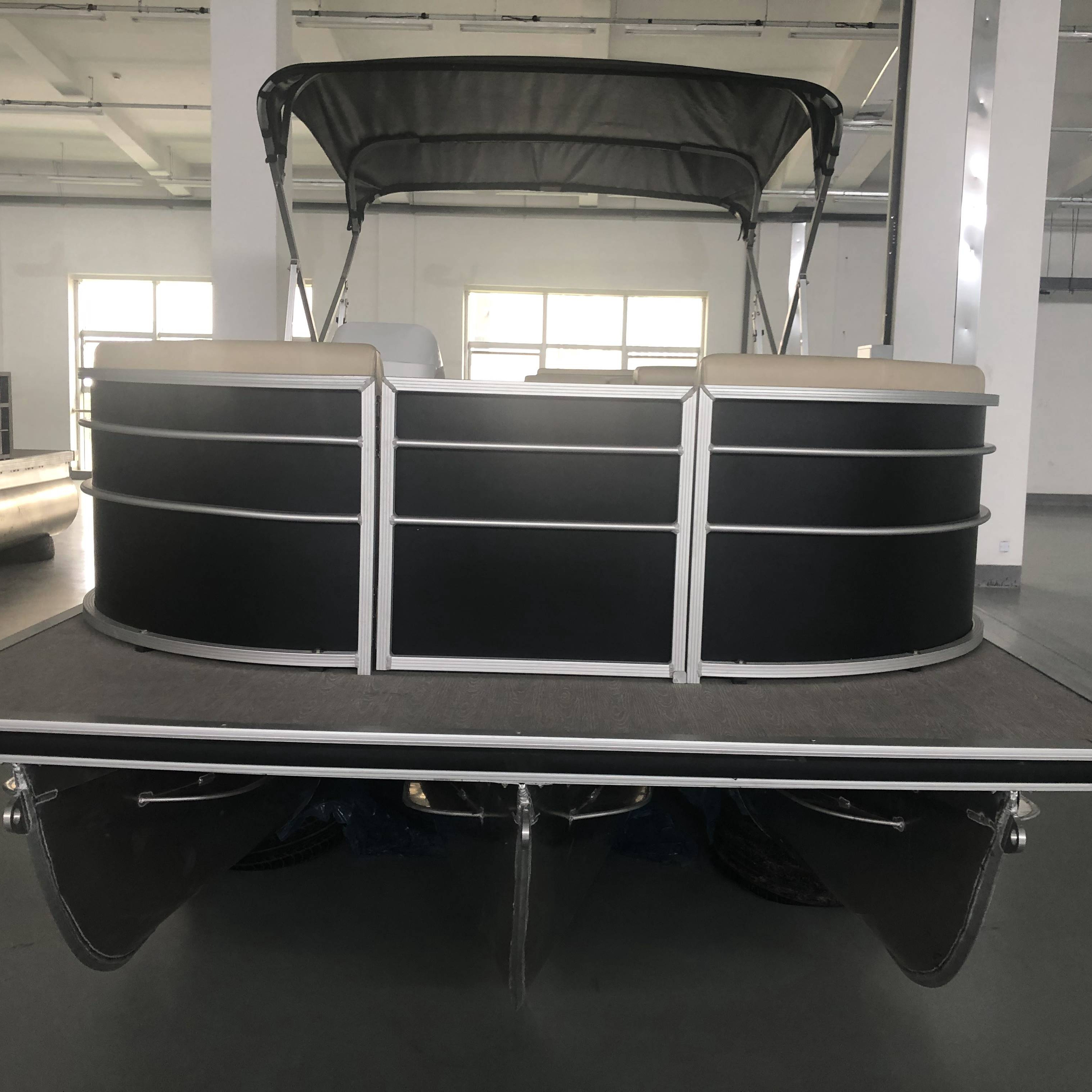 6.98m Aluminum Pontoon Boat With Hydraulic Steering