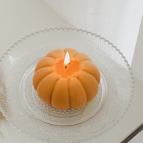 Pumpkin Shaped Scented Candle Fall Decorations Halloween Aromatherapy Candles for Table Photo Prop Birthday Gift