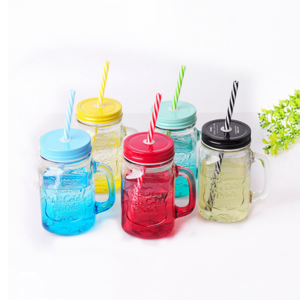 Wholesale Cheap Clear Glass Bottle Mason Jars with Handle Juice Cup Glass Camping Kitchen Minimalist Cover Customized Logo 450ml