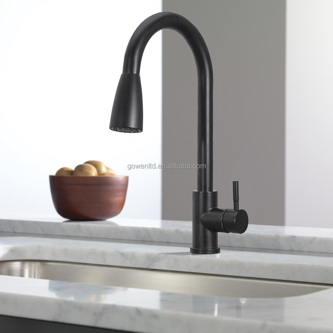 Kitchen Sink Faucet with Pull Down Sprayer Stainless Steel Matte Black Kitchen Faucets with Side Single Handle