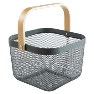 Black Picnic Basket with Handle Small Fruit Basket for Kitchen Multifunctional Wire Mesh Storage Baskets for Outdoor Picnic Home