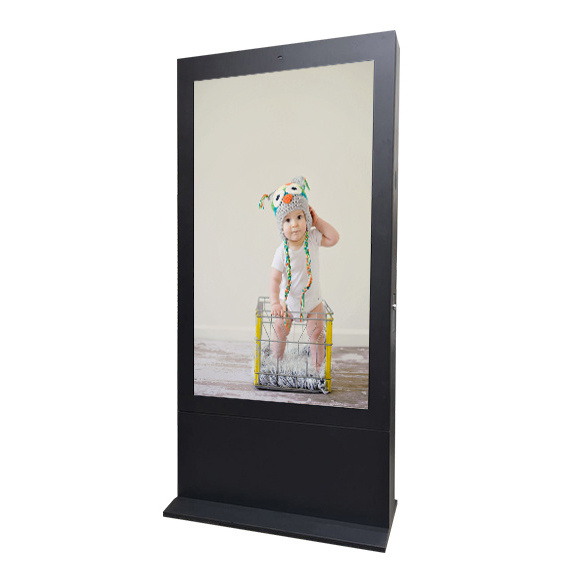 Free Standing Remote Control Electronic Billboard Outdoor LCD Display For Advertising Totem Digital Signage