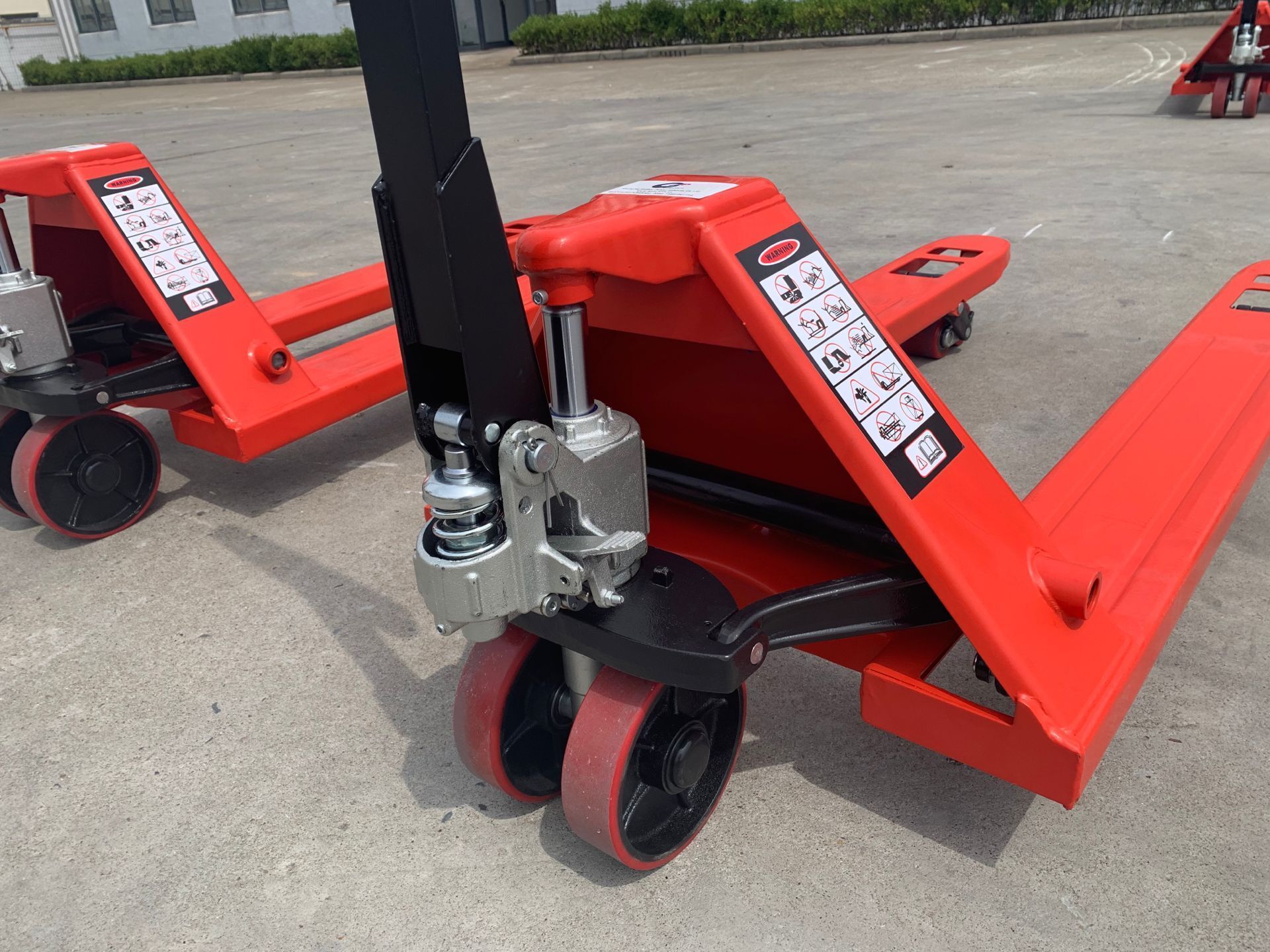 Electric Pallet Truck High Quality 1500kg Electric Battery Operated Hand Pallet Jack