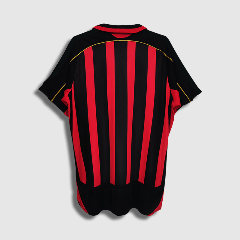 Wholesale Classic Old Season T-Shirt 13/14 AC Milan Home Way Retro Player Version Football Soccer Jersey Short sleeve Shirt