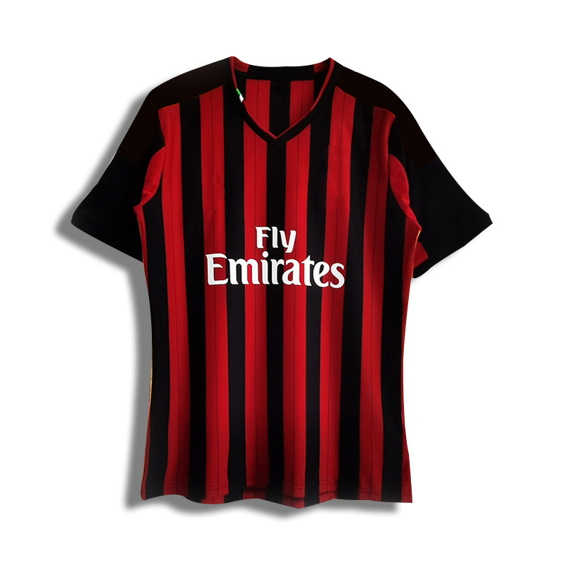 Wholesale Classic Old Season T-Shirt 13/14 AC Milan Home Way Retro Player Version Football Soccer Jersey Short sleeve Shirt