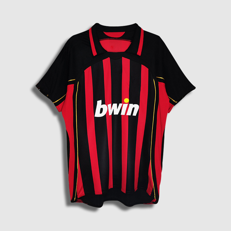 Wholesale Classic Old Season T-Shirt 13/14 AC Milan Home Way Retro Player Version Football Soccer Jersey Short sleeve Shirt