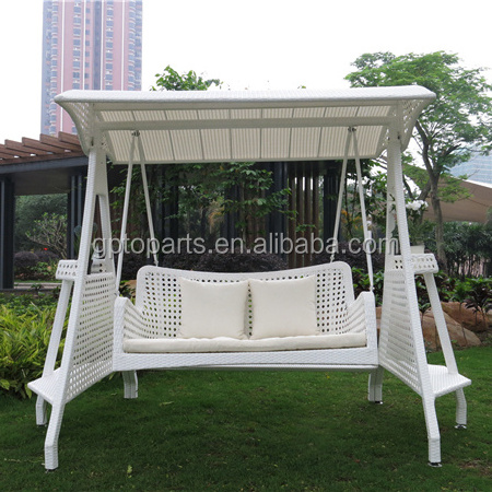 2024 hot sale good quality White rattan patio garden swing chair / good quality wicker outdoor furniture