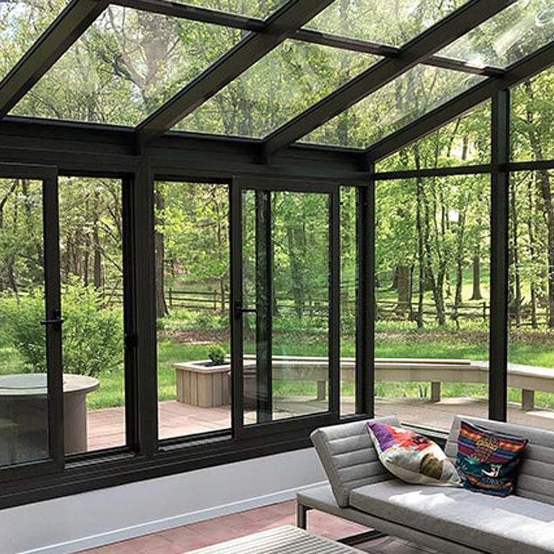 Modern free standing aluminum sunroom and glass houses