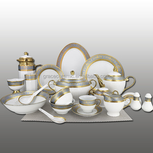 Western Luxury Royal Fine Porcelain Ceramic Golden Dinner Set Dinnerware 72pcs 75pcs 47pcs Pakistani Dinner Set With Plates Set