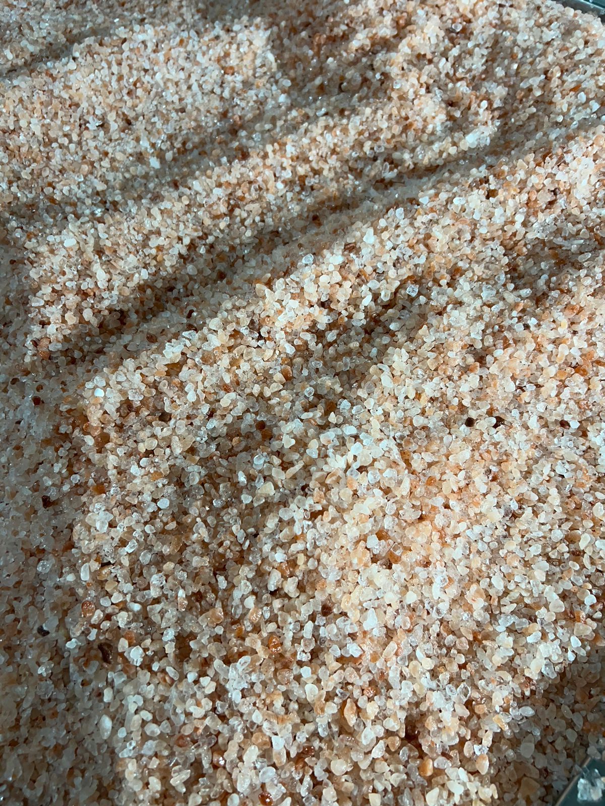 High quality Himalayan Pink Salt Available in Bulk Quantity Edible Pink Salt OEM/ OEM Services Himaliyan Pink Salt Granule