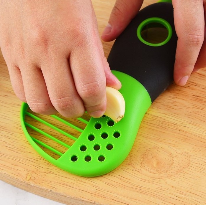 avocado slicer, cutter, pitter, masher, 4 in 1 tool with non slip grip. Smart multifunctional kitchen gadget kit.