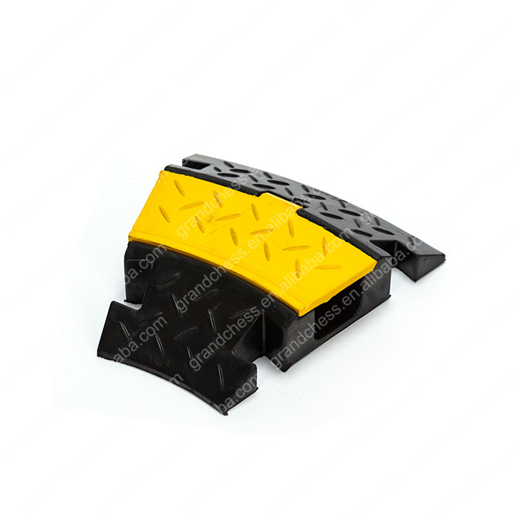 Yellow Jacket 1 Channel Electrical Wire Cable Protector/Rubber Kerb Ramps/Floor Cable Cover