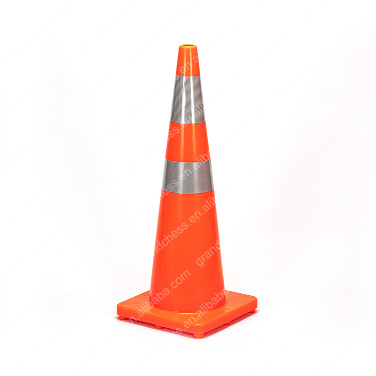 36 inch 900mm High Fluorescent Orange One Piece Design PVC Road Traffic Cone