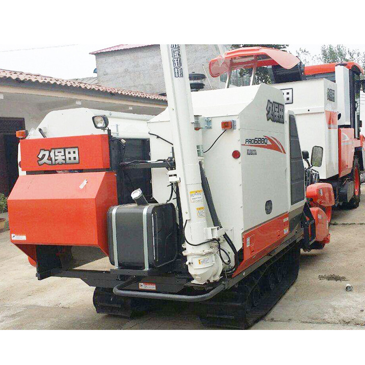 secondhand KUBOTA PRO688 DC70 combine harvester