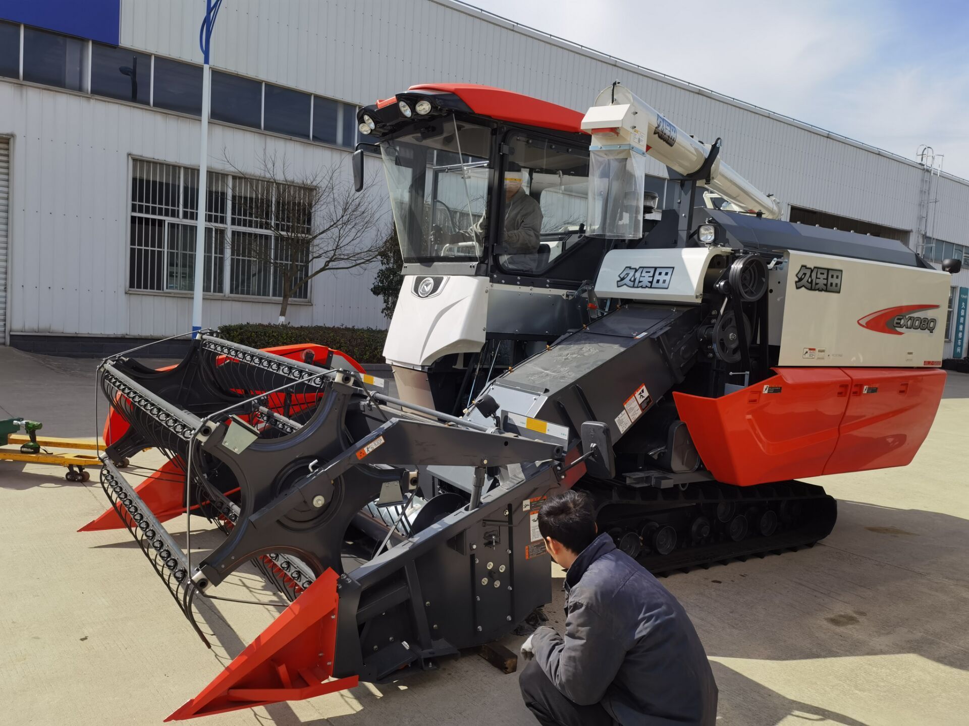 high quality new mini kubota 988Q cabine type rice combine harvester