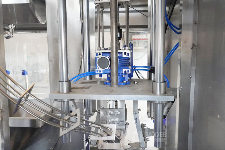 Automatic Complete PET Plastic Small Bottle Pure Drinking Mineral Water Production Line / Bottle Water Filling Machine