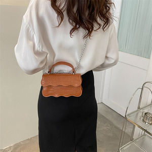 MU Hand Bags Ladies Luxury Handbags For Women China Market Wholesale Price For Cheap Ladies Bag With Chain Shoulder Bag