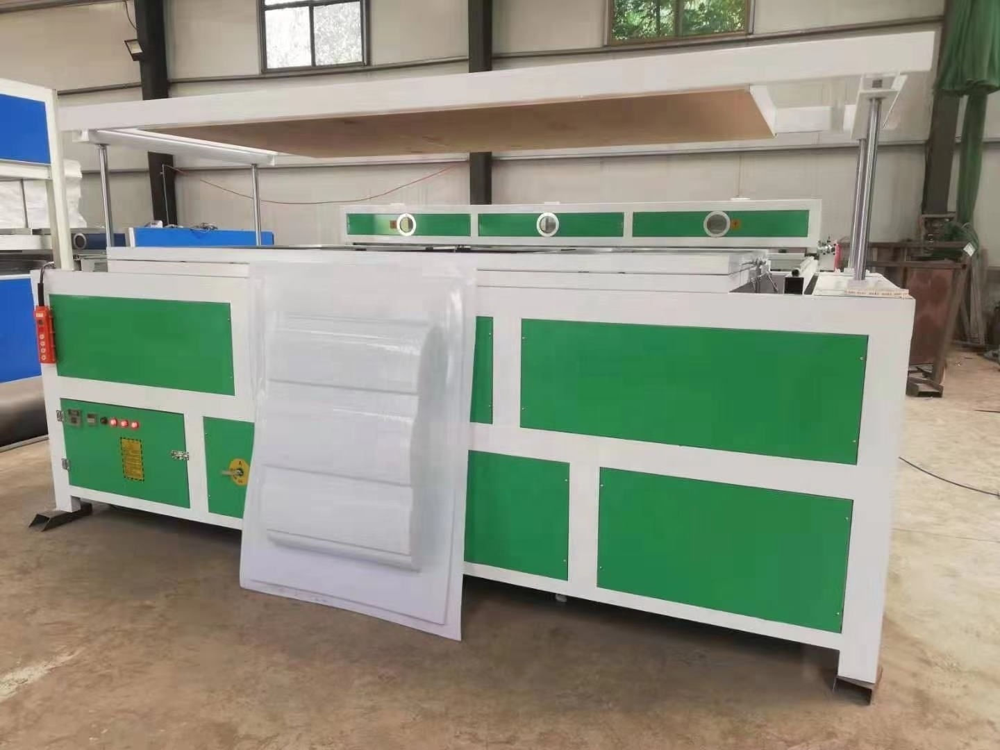 Good quality Hot sale plastic vacuum food container forming machine plastic plate making machine for acrylic forming machine