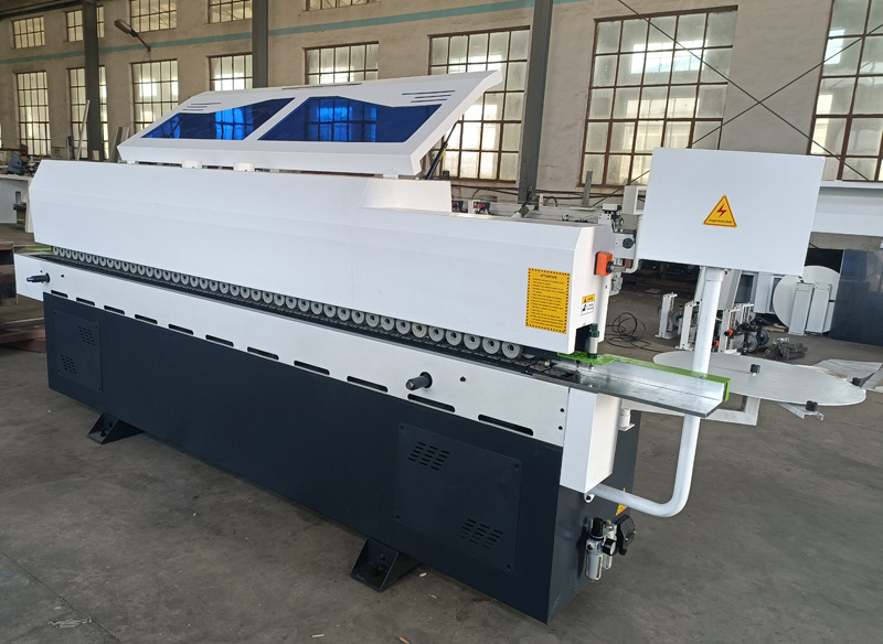 802 Edgebander PVC Plywood Eva Glue GD2600 Woodworking Edge Banding Machines With Corner Rounding