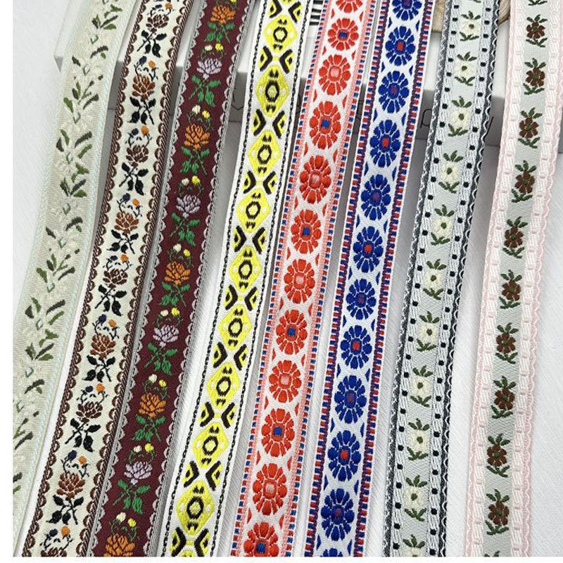 Factory Price Fashion Bespoke Ethnic Style Polyester Jacquard Webbing Tape High Quality Customized Sustainable Retro Woven Tape