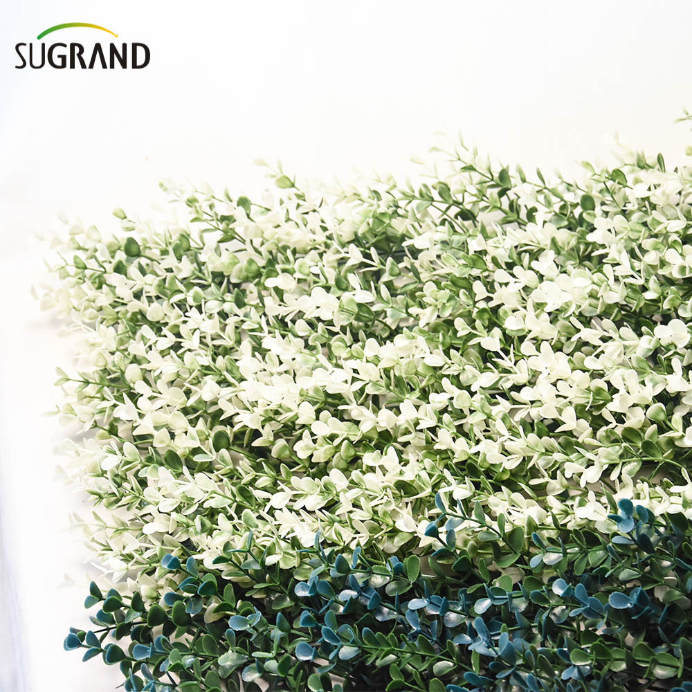 Factory directly  selling artificial grass design on wall artificial leaves fence for garden