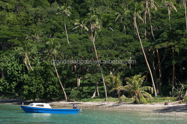 Grandsea 7m/23ft Fiberglass Panga fishing boat with canopy cabin