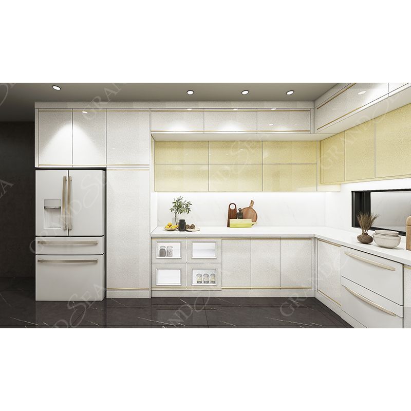 Modern Design High Glossy Lacquer Kitchen Cabinets from China Factory Direct with Plywood Carcase and Essential Accessories