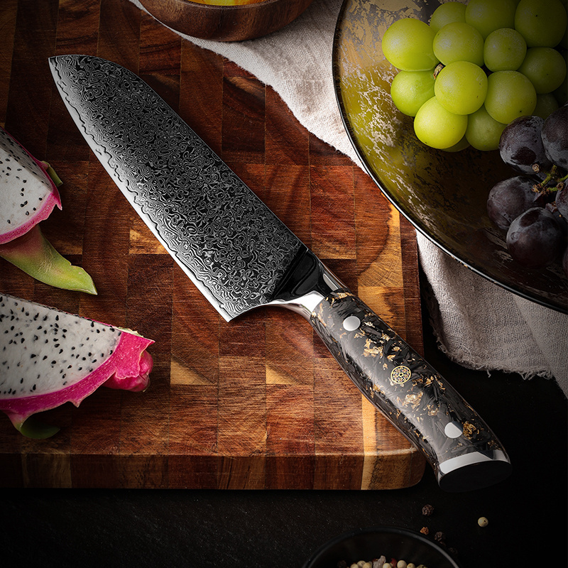 Premium Japanese 67 Layers Damascus Steel Kitchen Santoku Chef Knife with Carbon Fiber and Gold Foil Decoration Resin Handle