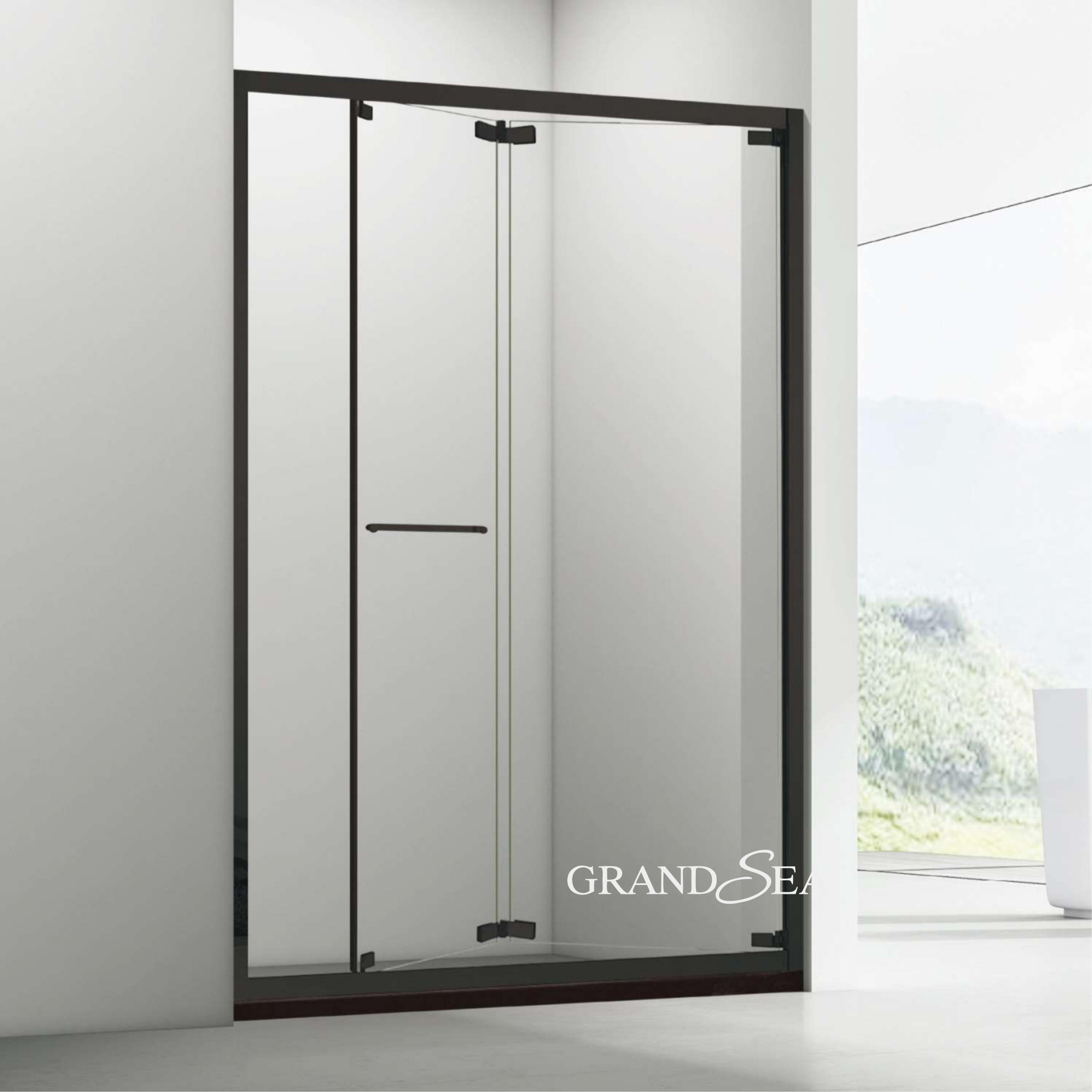 Luxury style folding accordion tub and shower doors from foshan factory