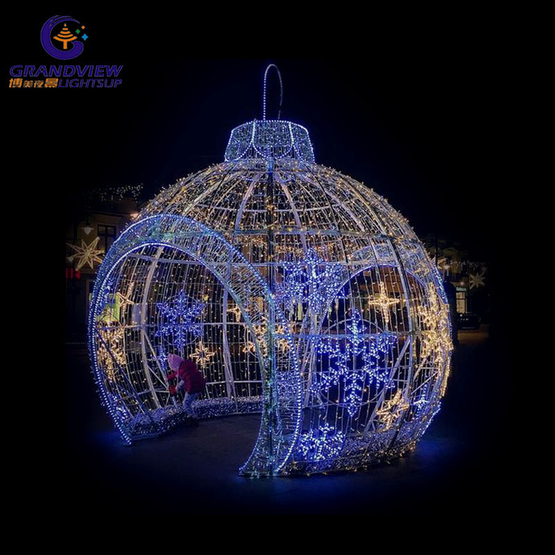 Custom Outdoor Waterproof Arch Ball Lights Commercial Christmas Decor Motif Street Display