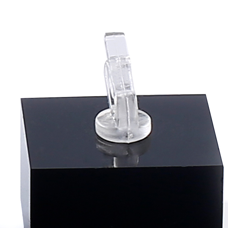 High-end Acrylic Ring Display Stand for Ring Customized Cube Acrylic Ring Display Stand Jewelry Display Stand