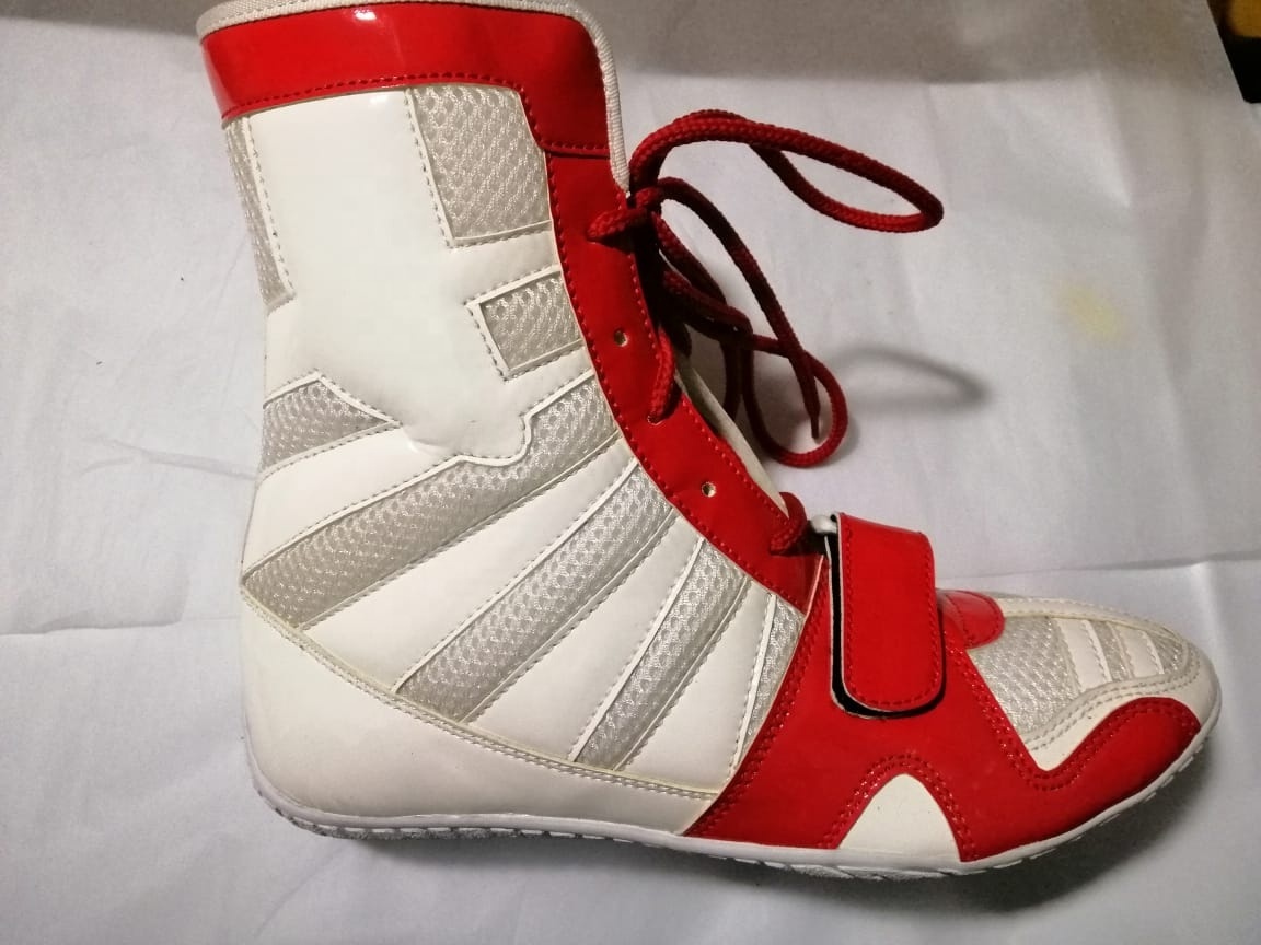 Hot Sale Factory Made Professional Custom Leather Breathable Sport Boots High-top Boxing Shoes New Design Boxing Shoes