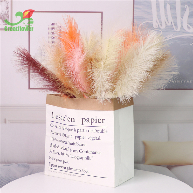 Low MOQ 61.5CM Long Artificial Pampas Grass Tall Dried Fluffy Stems Faux grass Bunches Plant For Wedding Vase Filler decor