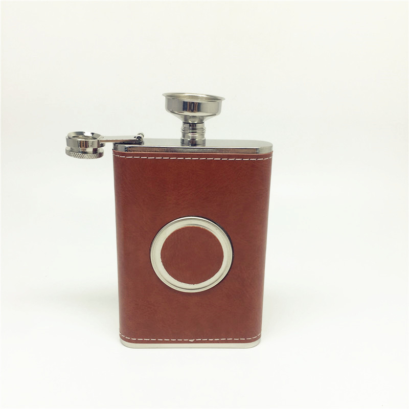 China Wholesale 8oz Mini Hip Flask 304 Stainless Steel Modern Design with Folding Cup for Business Gifts